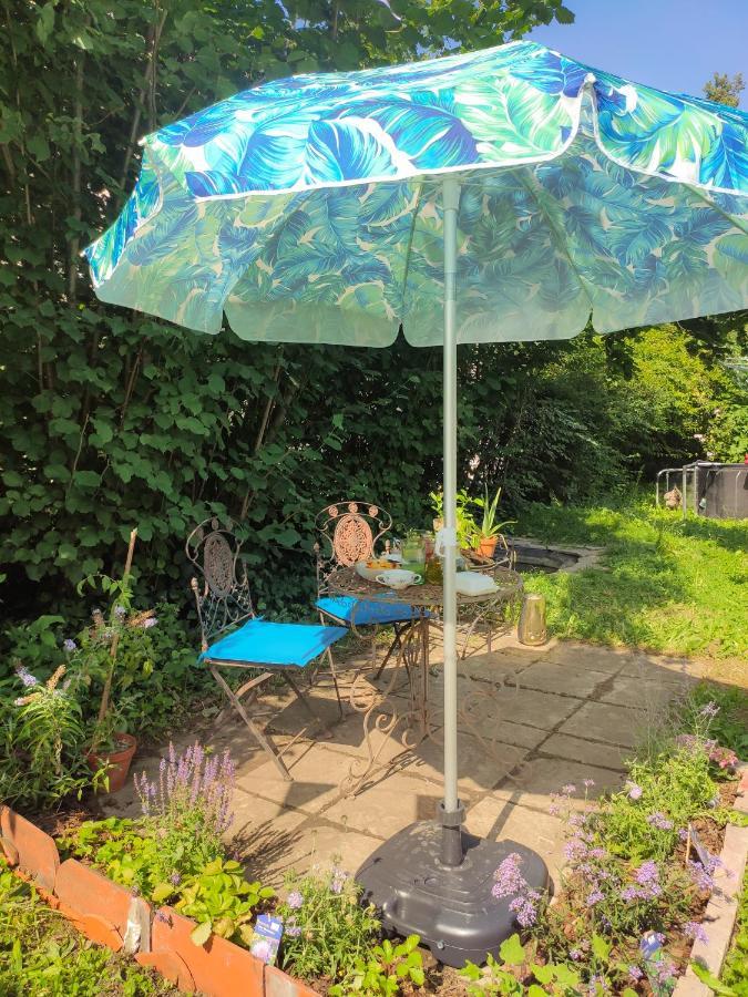 Modernes Am Park Mit Garten, Huehner & Enten Accommodatie bij particulieren München